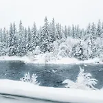 Cozy Mountain With Beautiful Views & Sauna Chalet