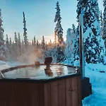 Chalet Cozy Mountain With Beautiful Views & Sauna *