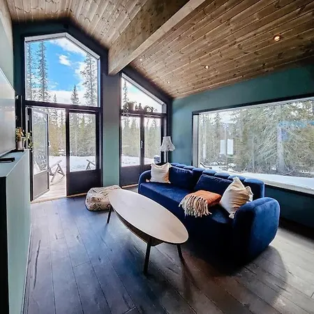 Cozy Mountain With Beautiful Views & Sauna Chalet *