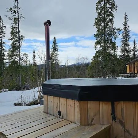 Cozy Mountain With Beautiful Views & Sauna Chalet