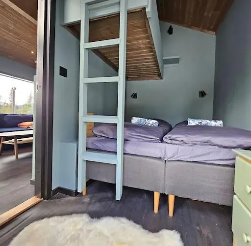 Cozy Mountain With Beautiful Views & Sauna Σαλέ *
